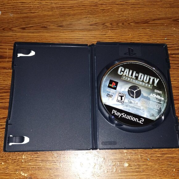 Call of Duty: The Finest Hour (Sony PlayStation 2, PS2, 2003) (cd only / case) - Picture 2 of 3